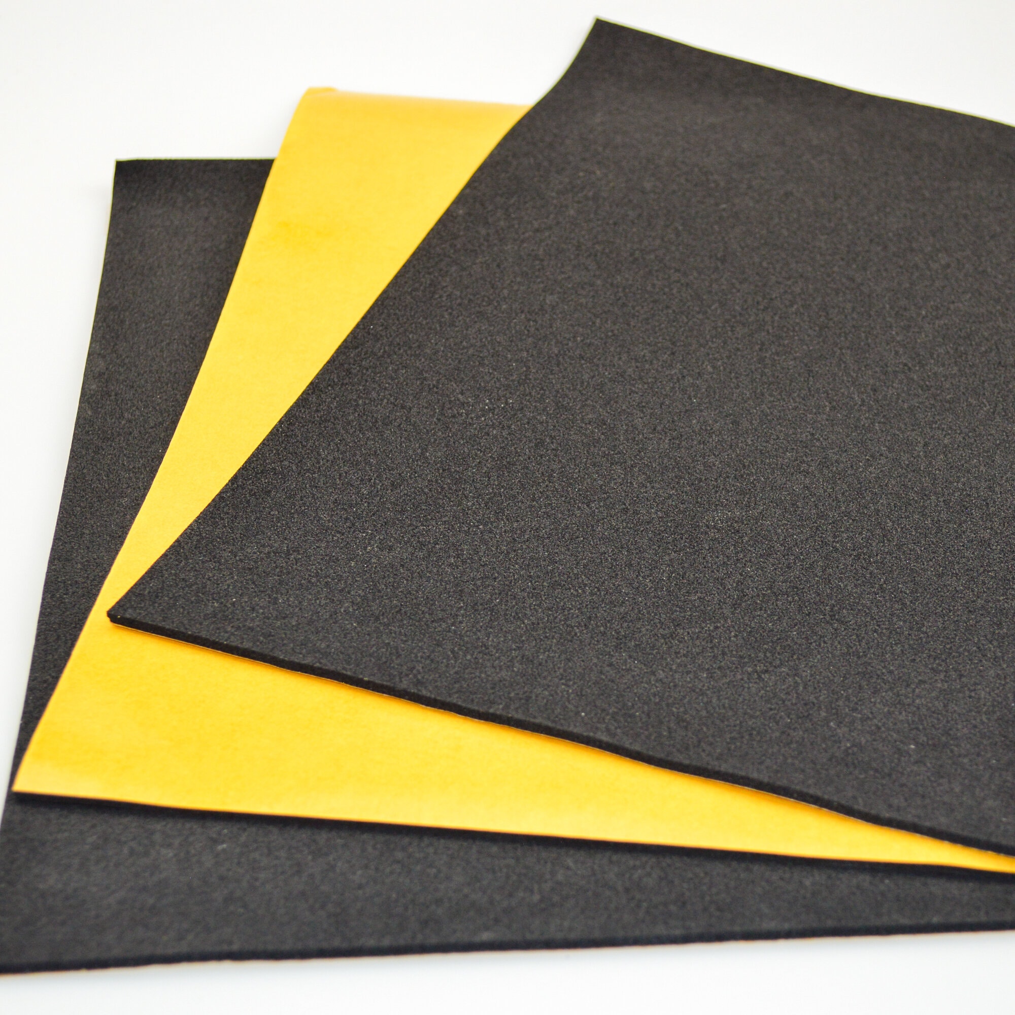 EPDM-matte_0043QtzXHE5nntAmZ EPDM Zellkautschuk Matte 5mm Stärke einseitig selbstkleben5