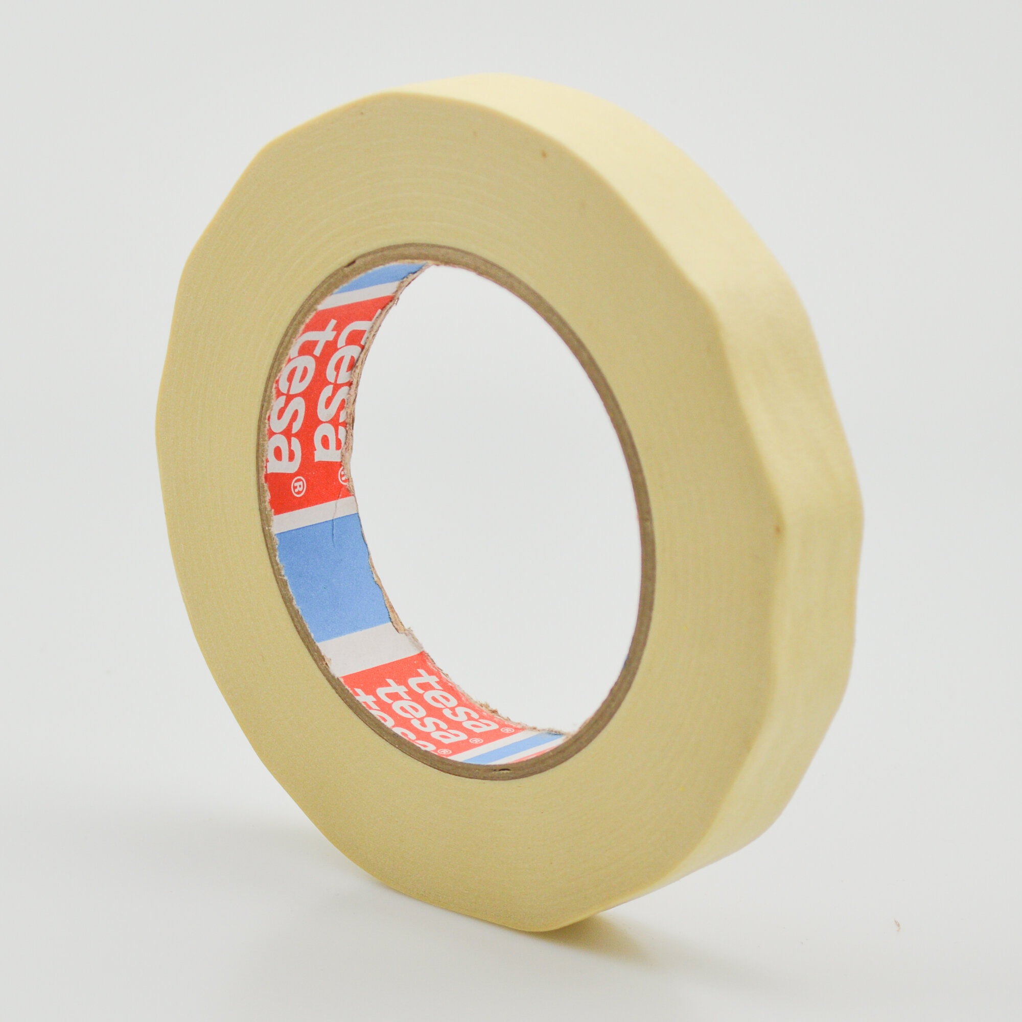 4330_0035 Tesa Krepp 4330 Hochleistungsstarkes Papierabdeckband für Lackierarbeiten mit anschließender Trocknu